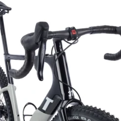 3T Exploro RaceMax Boost Rival XPLR Carbon 27,5" E-Gravelbike 16 3T Exploro RaceMax Boost Rival XPLR Carbon 27,5" E-Gravelbike -Rad Teile Welt 483427